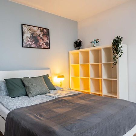 Indigo Studios Pge Narodowy Warszawa Exteriör bild